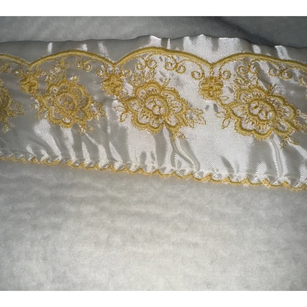 Vtg Blanket Satin Ivory Trim Butter Yellow Floral Embroidered Acrylic 60 X 40